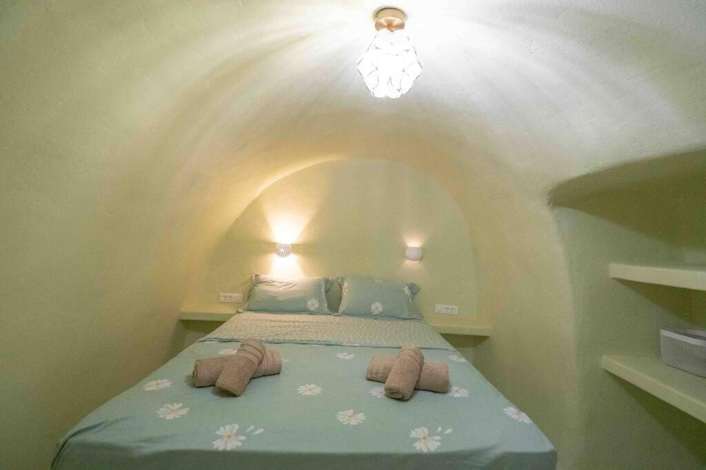 Santorini Oasis- Cave House Villa Firá Buitenkant foto